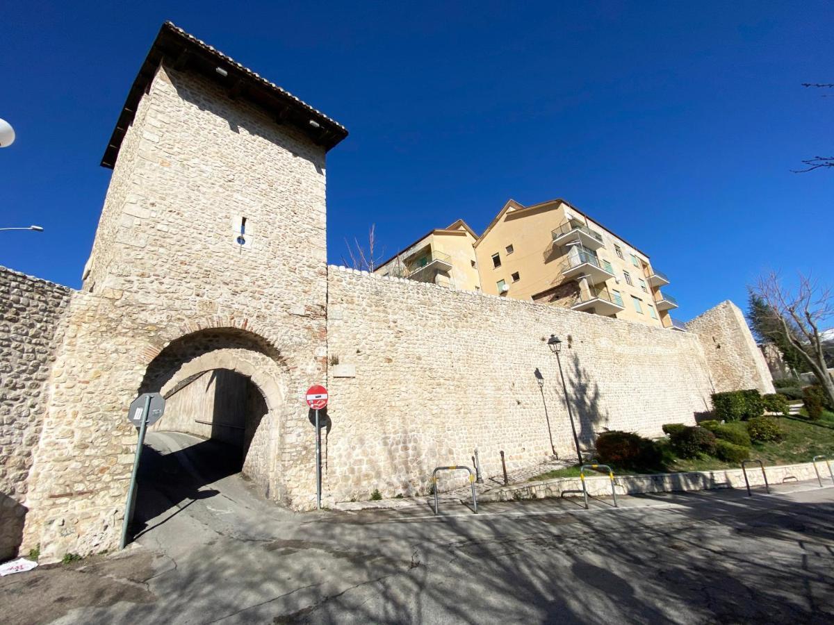 شقة LʼAquila  في Casa San Bernardino - Private Parking المظهر الخارجي الصورة